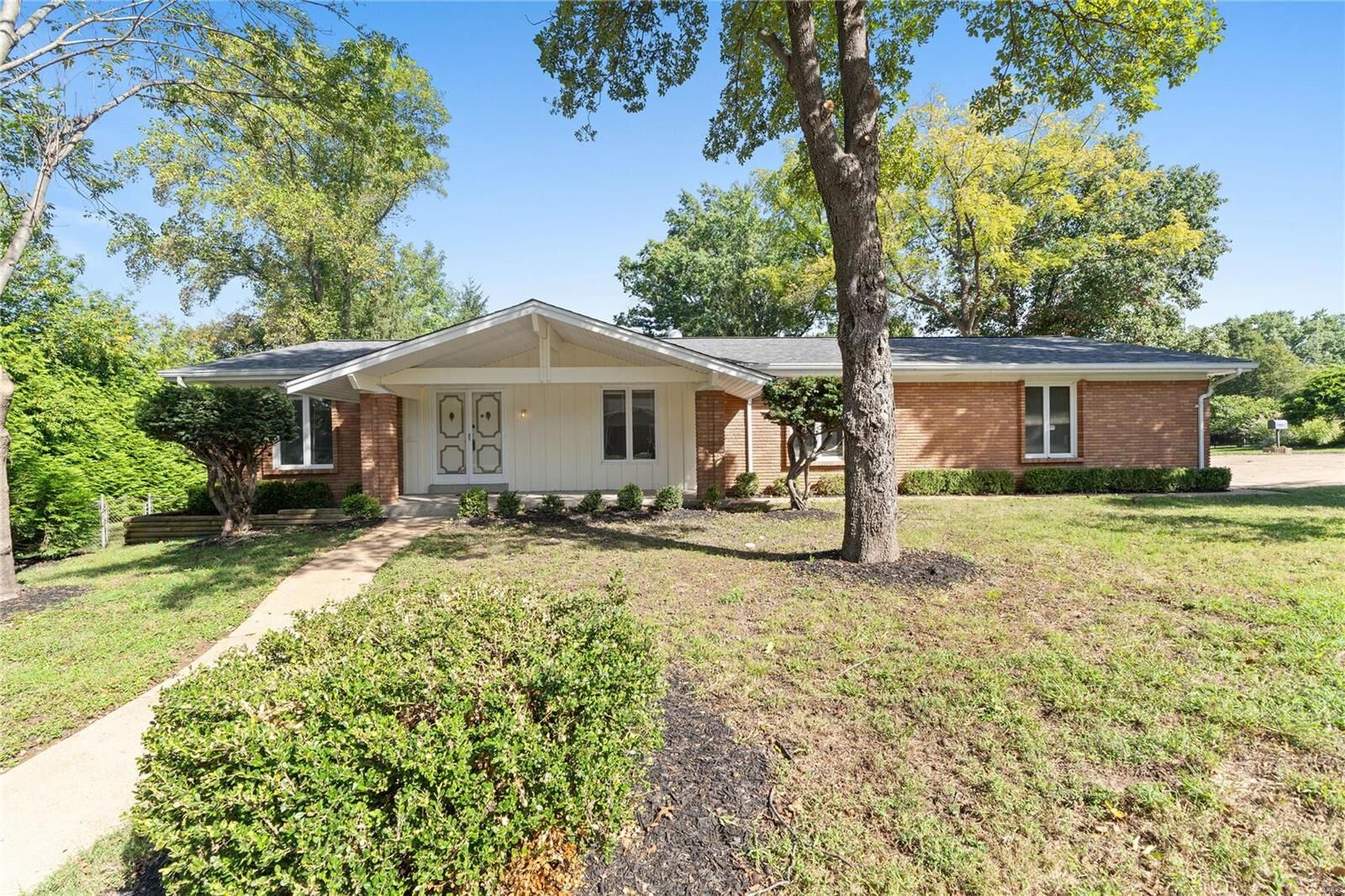 Property Photo:  12662 Whispering Hills Lane  MO 63146 