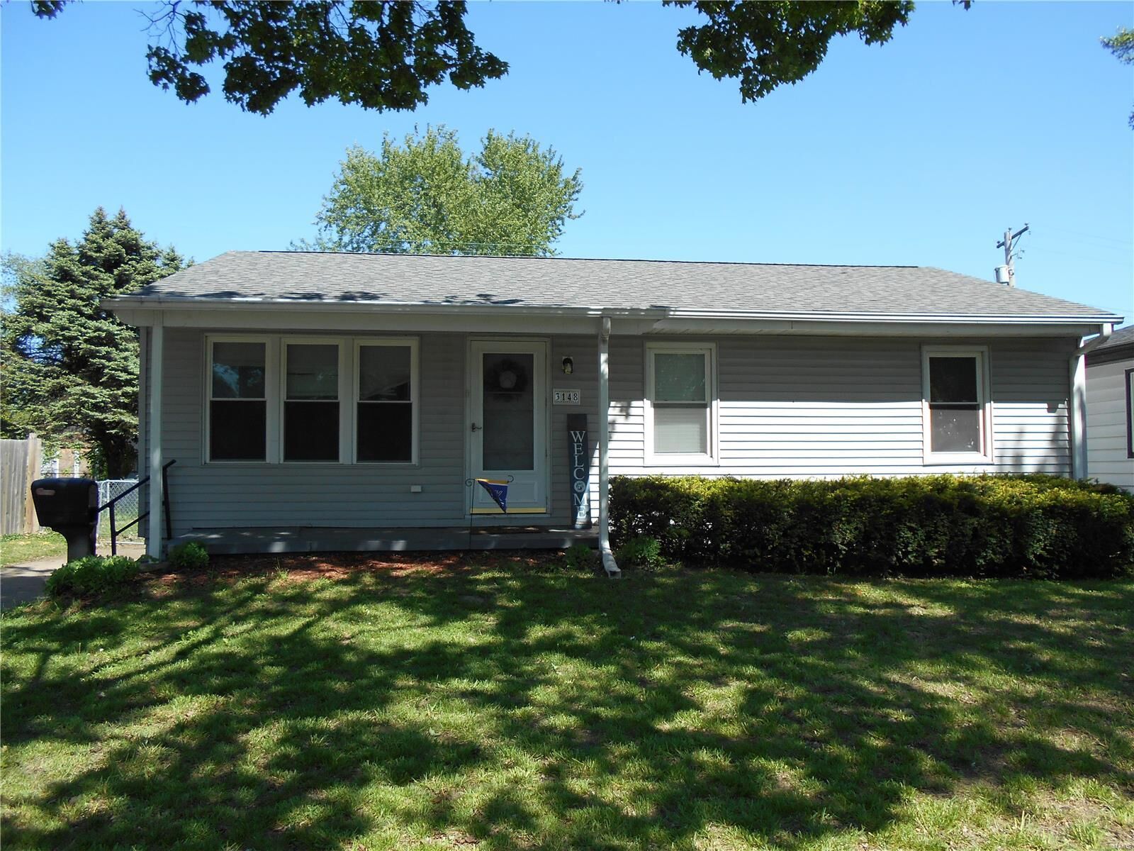 Property Photo:  3148 Aubrey Avenue  IL 62040 