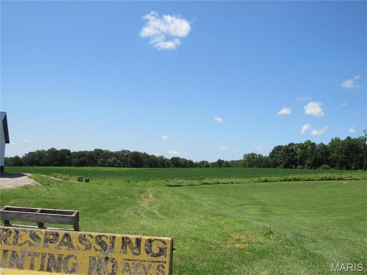 Property Photo:  2600 Fosterburg Road  IL 62002 