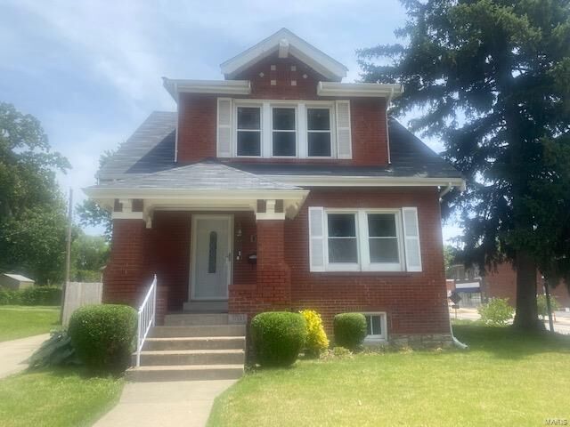 Property Photo:  3700 Oakmount Avenue  MO 63121 