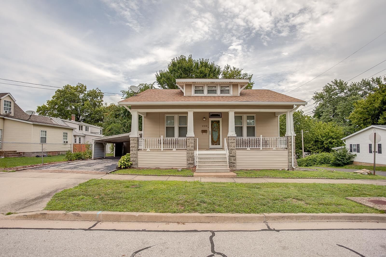 Property Photo:  210 S Center Street  IL 62234 