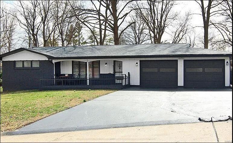 Property Photo: 2515 Peach Tree Street MO 63701