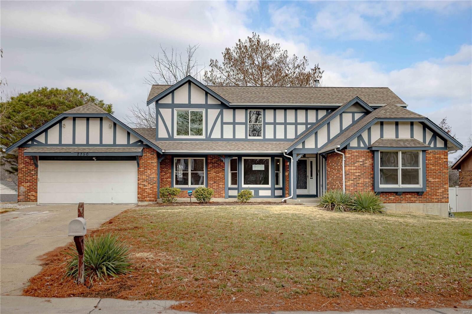 Property Photo: 2750 Sherborn Lane MO 63301