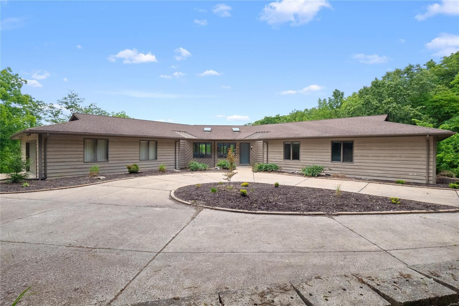 Property Photo: 1325 Shepard Road MO 63038