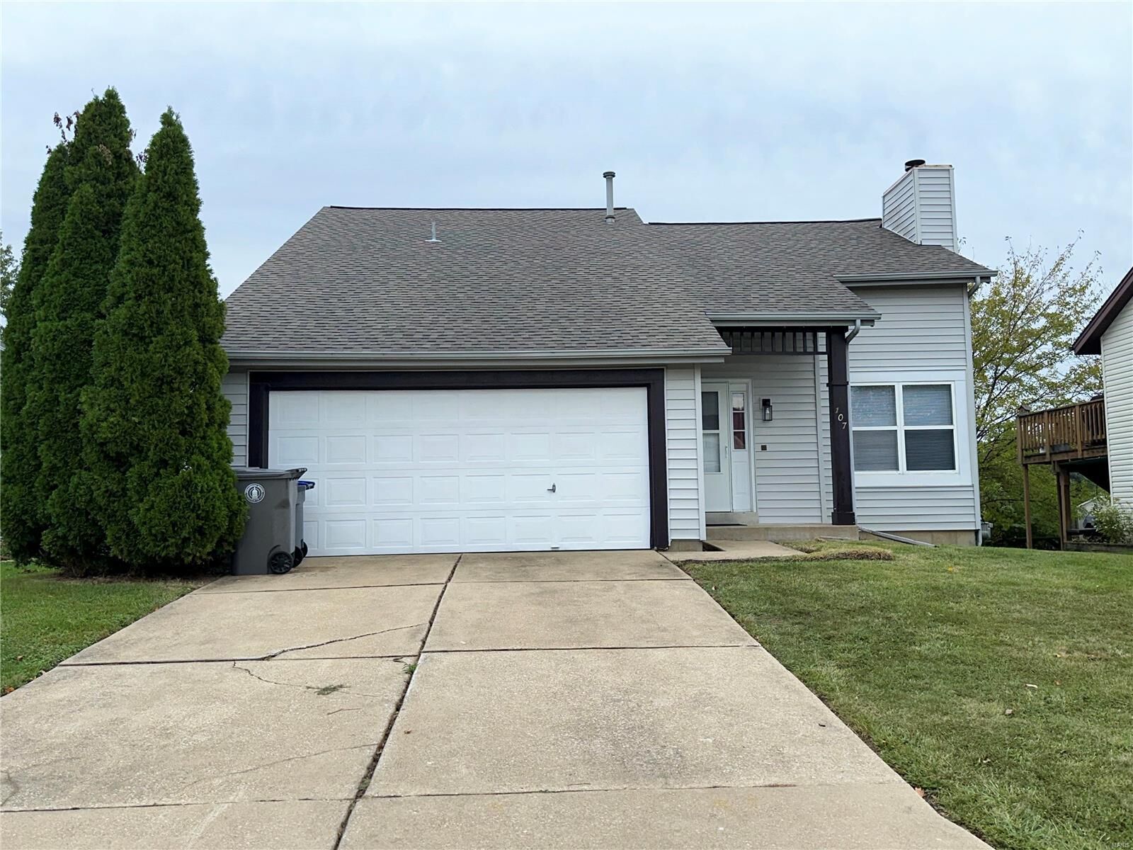 Property Photo: 107 Aspencade Circle MO 63376