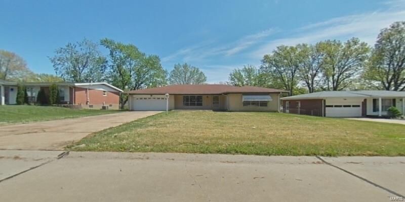 Property Photo: 13990 Le Sabre Drive MO 63034