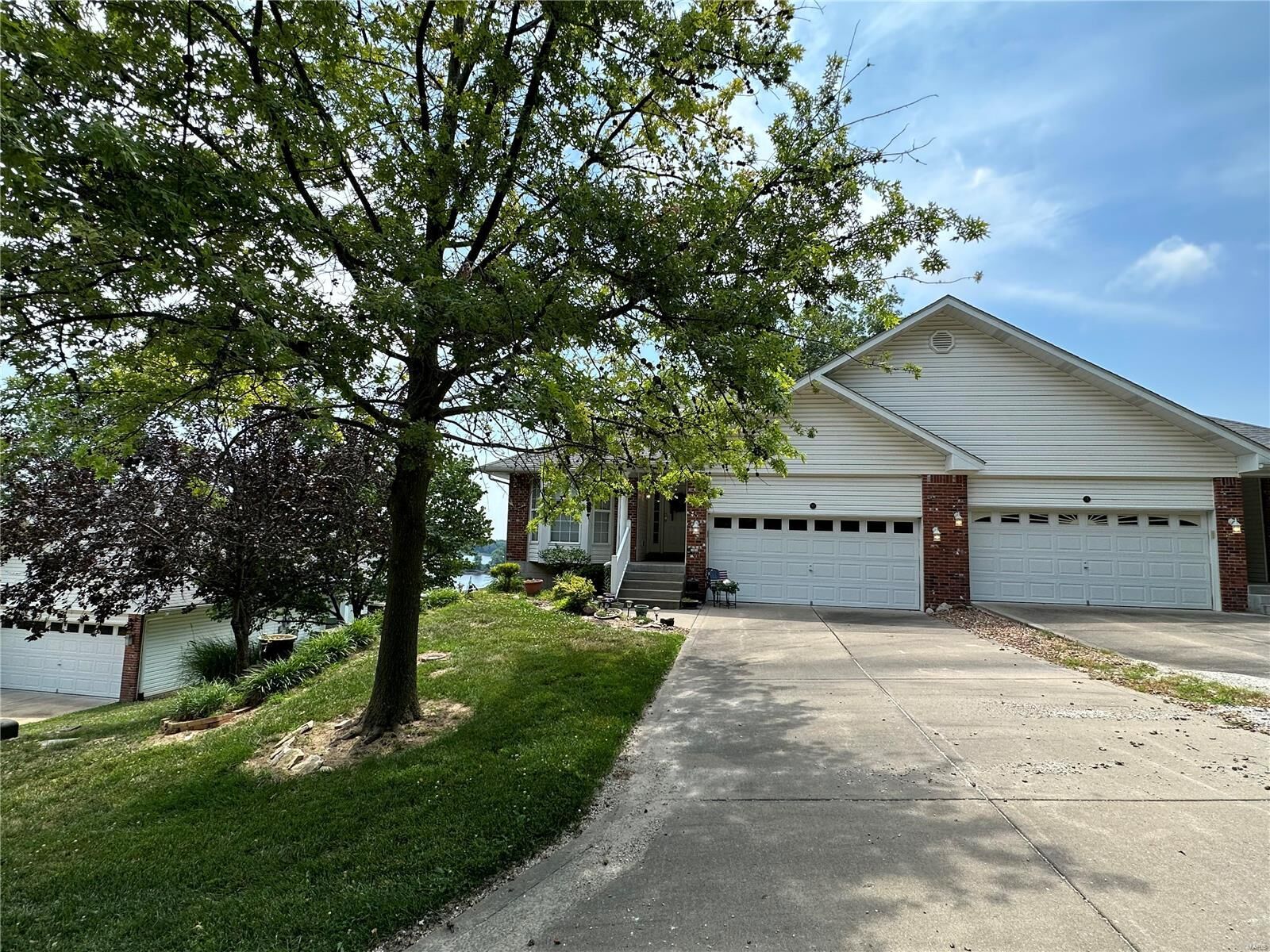 Property Photo:  8 Quarry Riverfront  IL 62036 