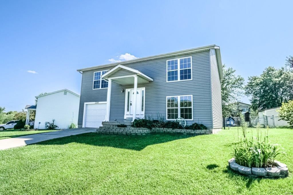 Property Photo:  2245 Pinta Drive  MO 63383 