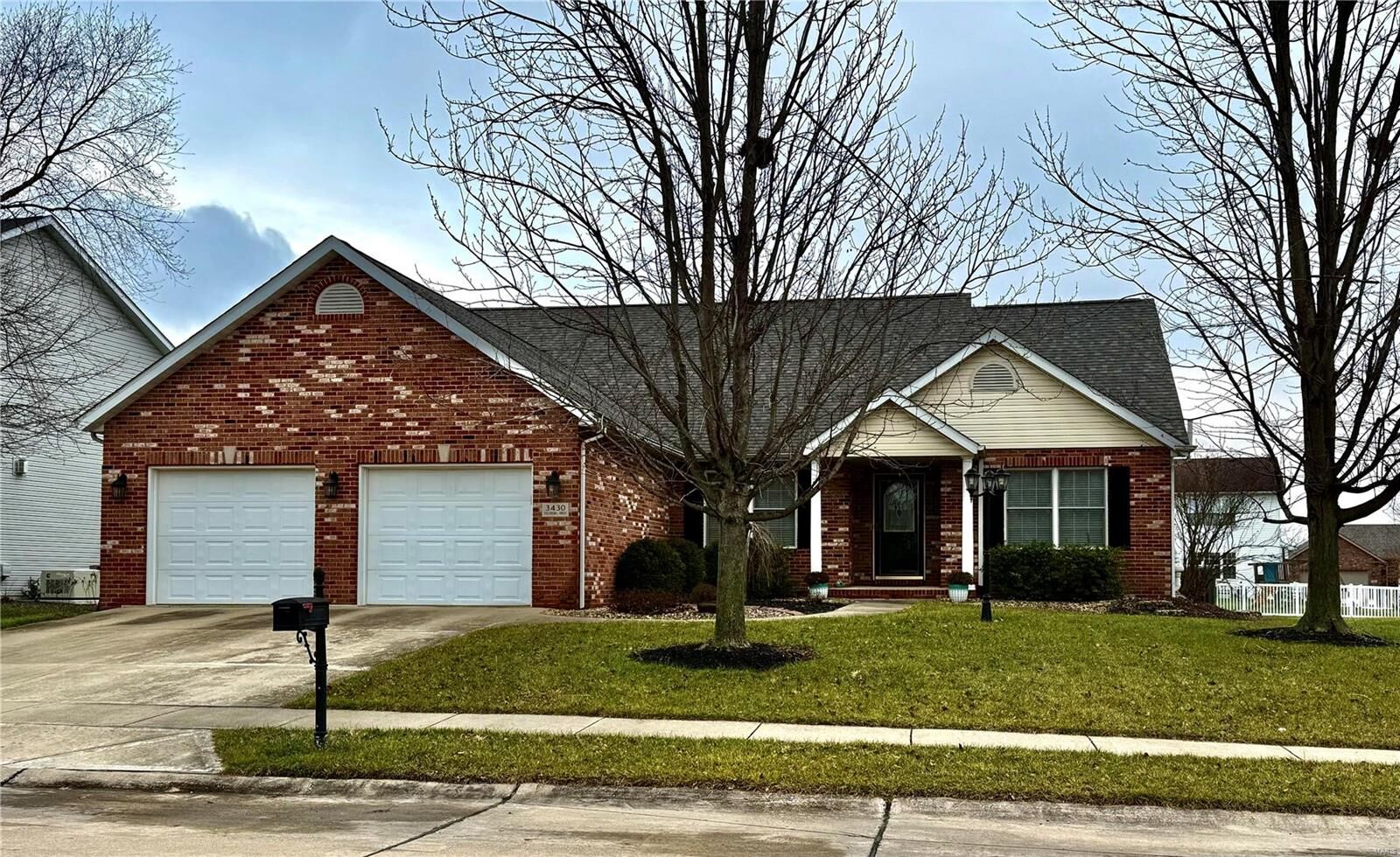 Property Photo: 3430 Vicksburg Drive IL 62025