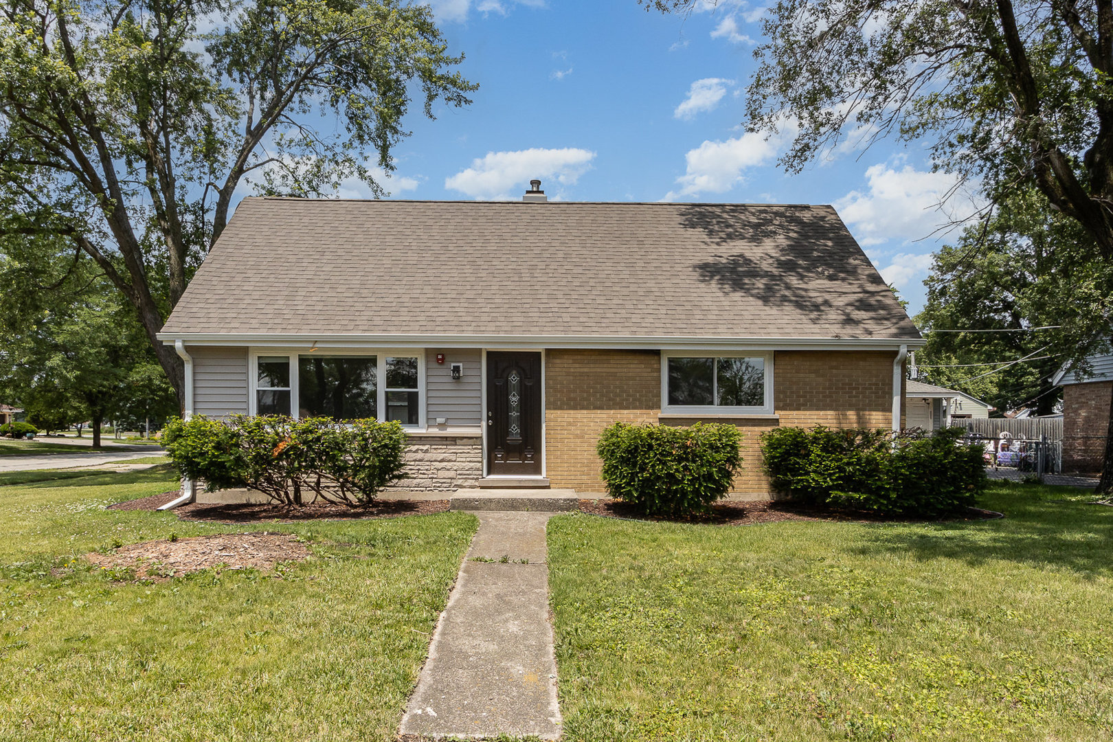 Property Photo:  8954 Southfield Drive  IL 60455 