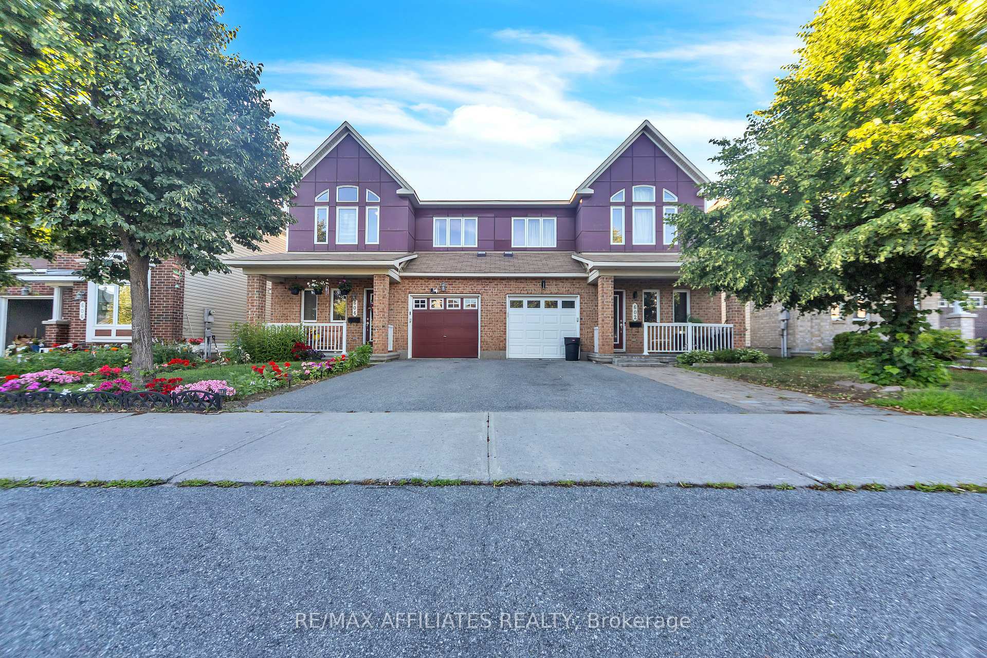 604 Paul Metivier Drive  Barrhaven ON K2J 0X9 photo