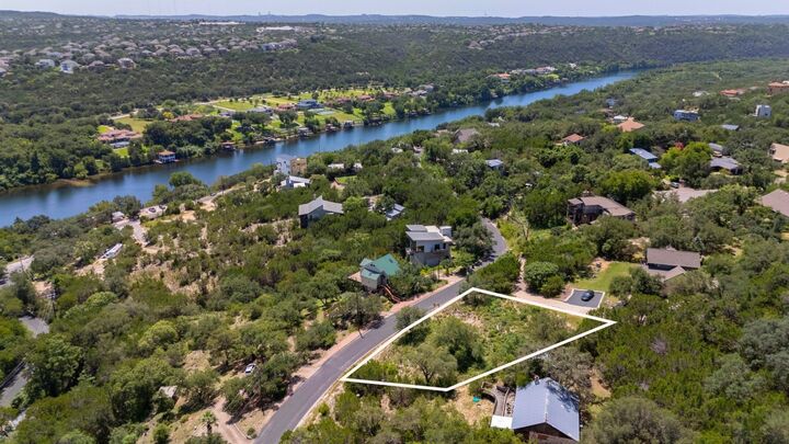 Property Photo: 14120 Running Deer Trail TX 78734