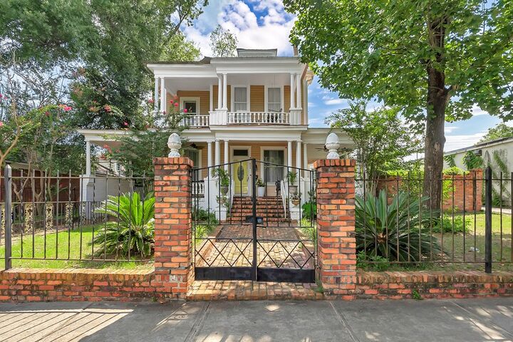 Property Photo:  804 N Jefferson St  GA 31701 