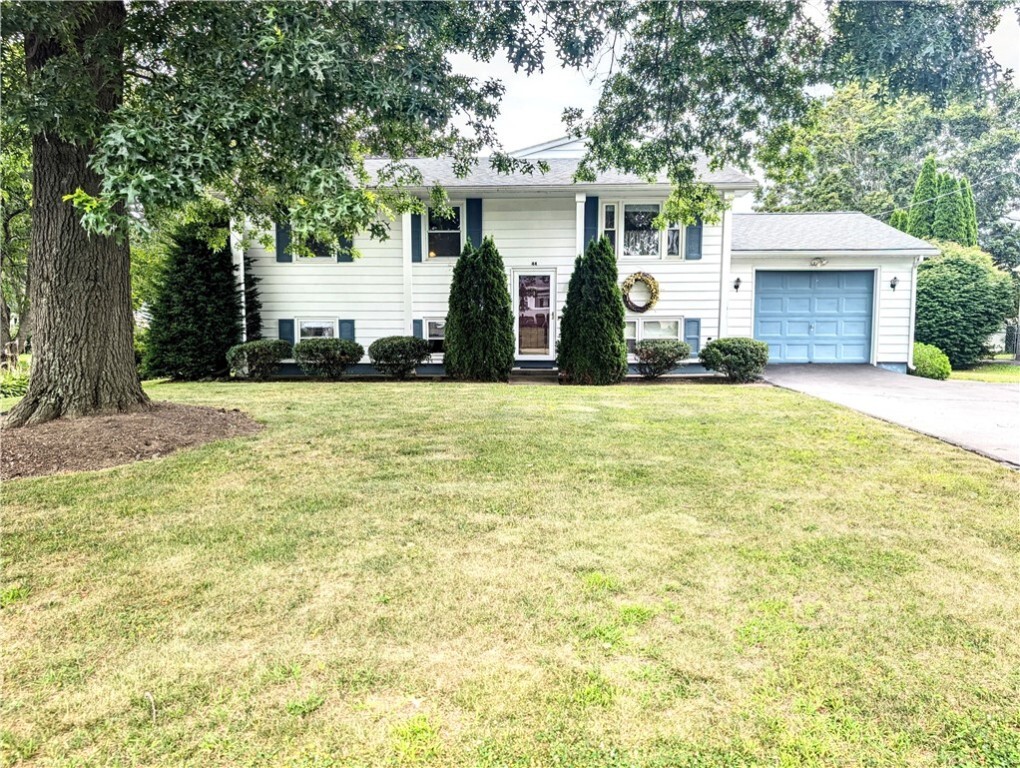 Property Photo:  44 Crestview Drive E  NY 14871 