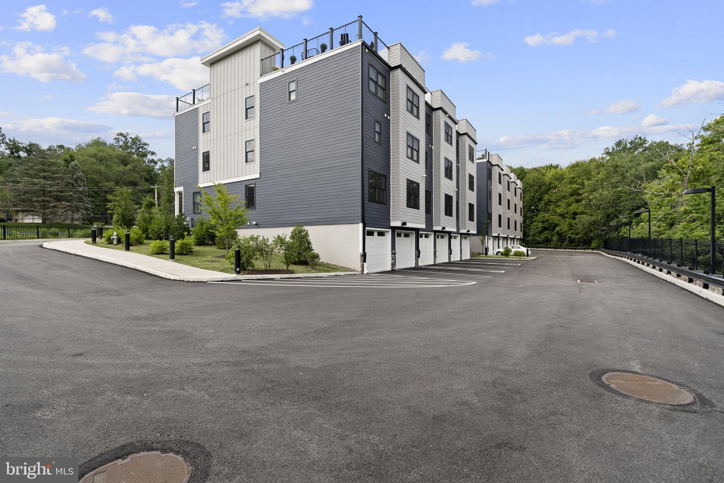 Property Photo: 2013 Hyview Terrace PA 19034