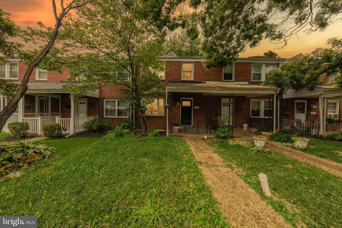 Property Photo:  131 Cherrydell  MD 21228