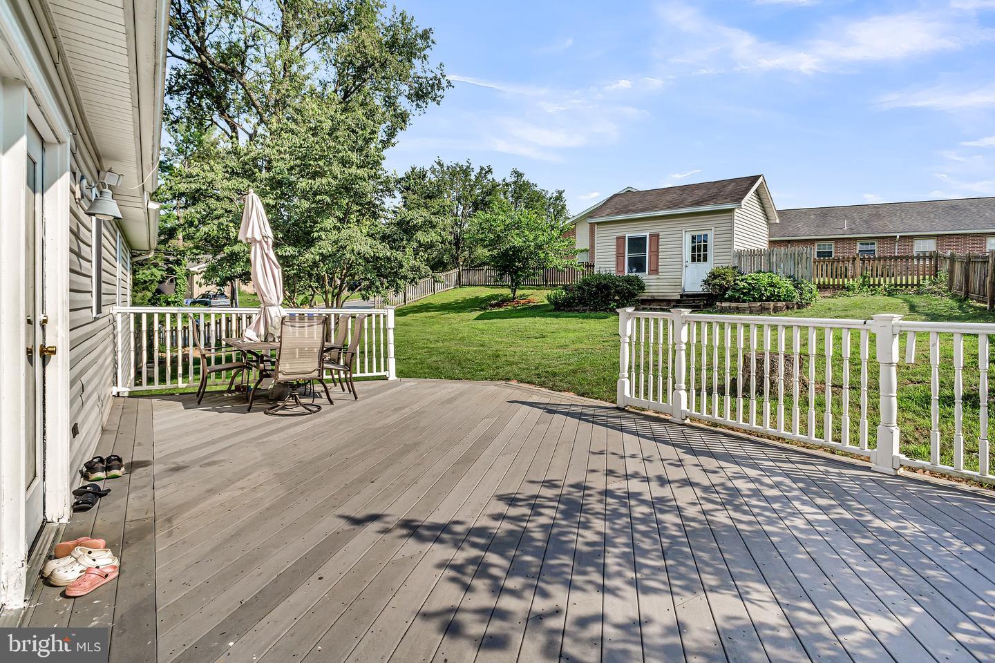 Property Photo: 4761 Lawntara Street PA 17111
