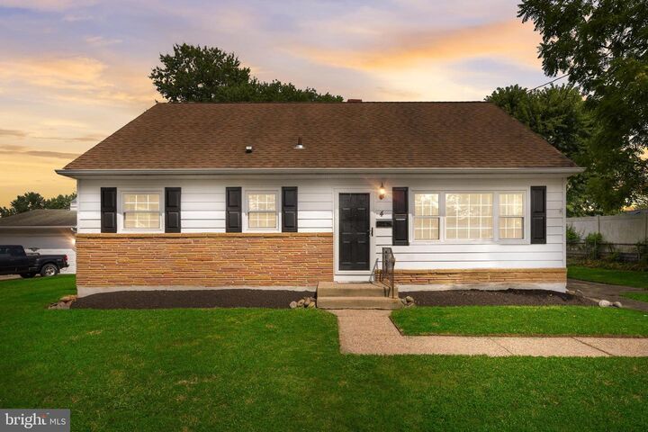 4 Devon Road  Marlton NJ 08053 photo