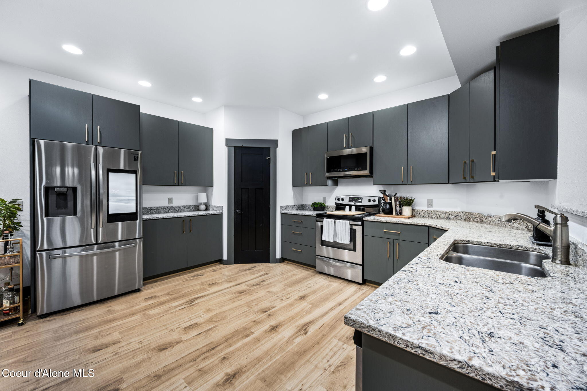 Property Photo: 55 Moore Crk Rd ID 83860