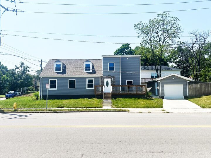 1998 Fairfax Ave  Cincinnati OH 45207 photo