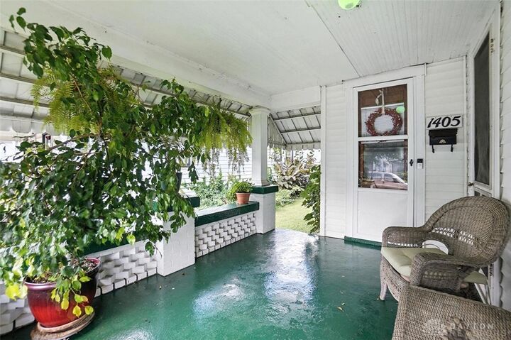 Property Photo:  1405 Holly Avenue  OH 45410 