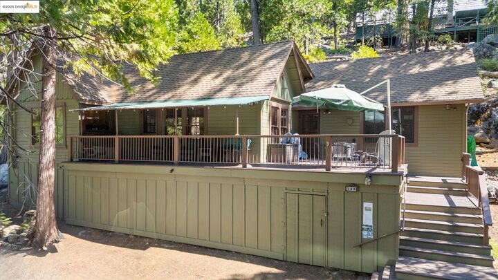 Property Photo:  343 Lakeshore Dr  CA 95364 