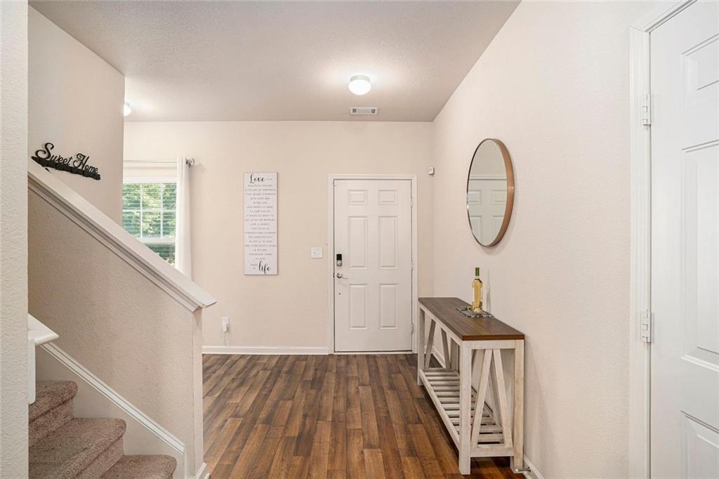 Property Photo: 215 Randy Trace GA 30016
