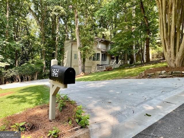 Property Photo:  625 Clear Lake Terrace  GA 30076 