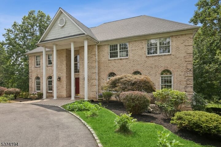 Property Photo: 6 Mount Horeb Rd NJ 07059