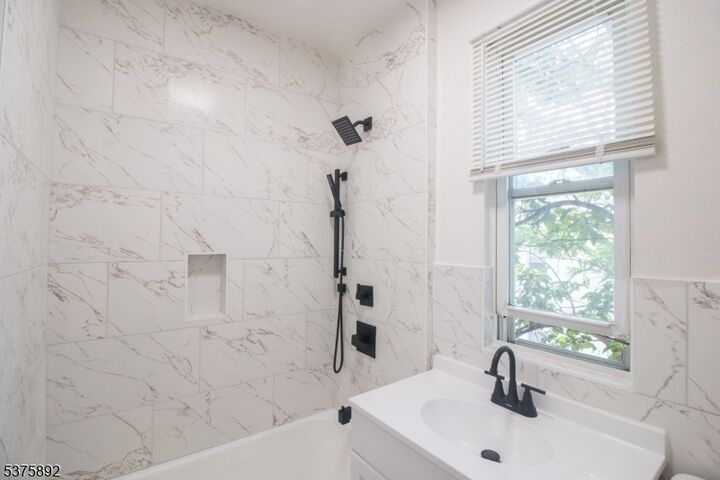 Property Photo:  112 Bragaw Ave  NJ 07112 