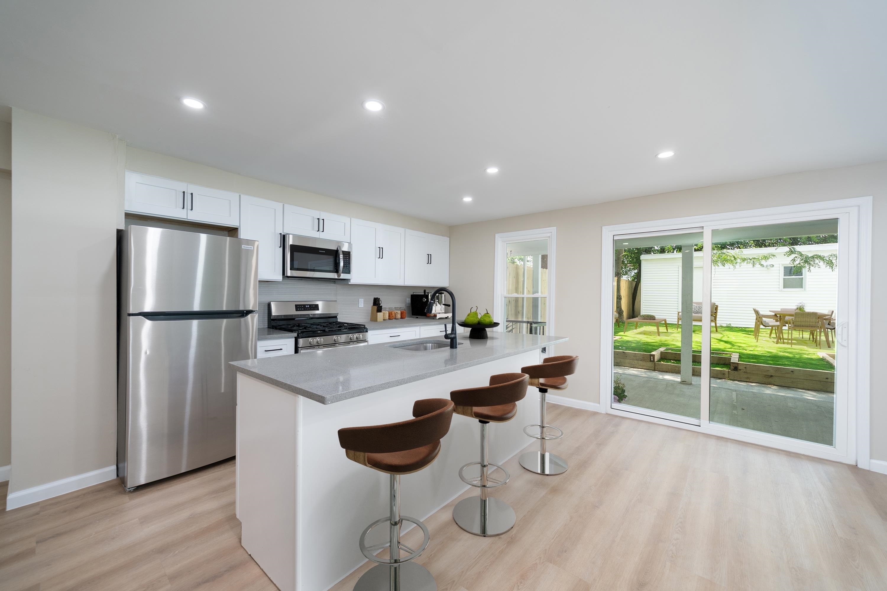 Property Photo:  171 Van Horne St  NJ 07304 