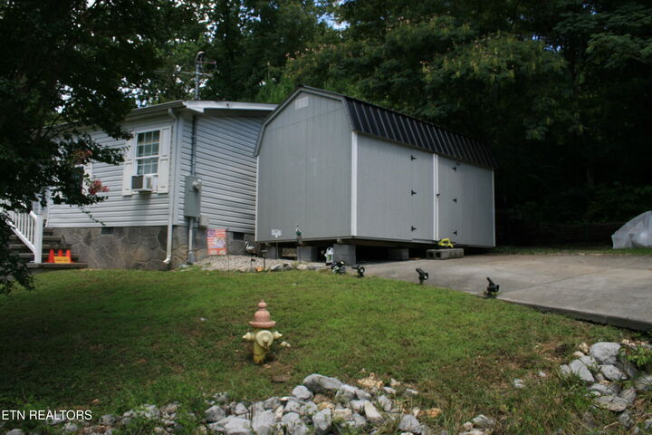 Property Photo: 110 Bison Court TN 37849