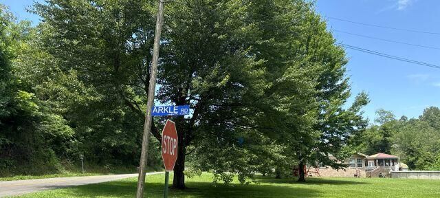 Property Photo:  75 Arkle Road  KY 40734 