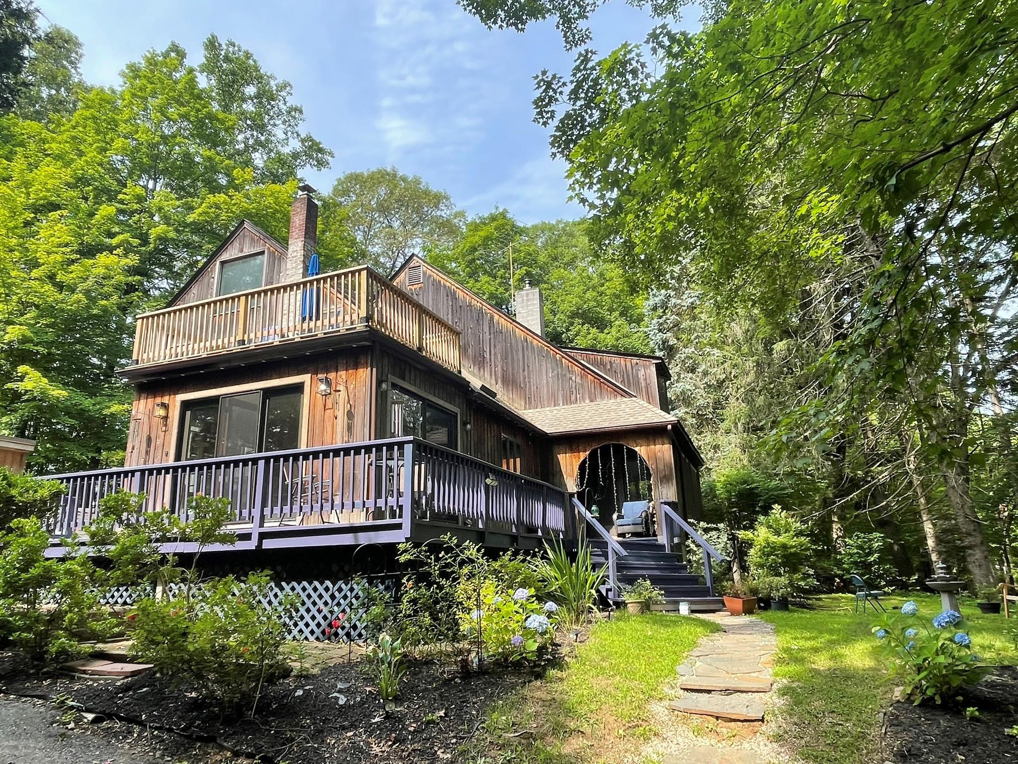Property Photo:  34 Mount Airy Road E  NY 10520 