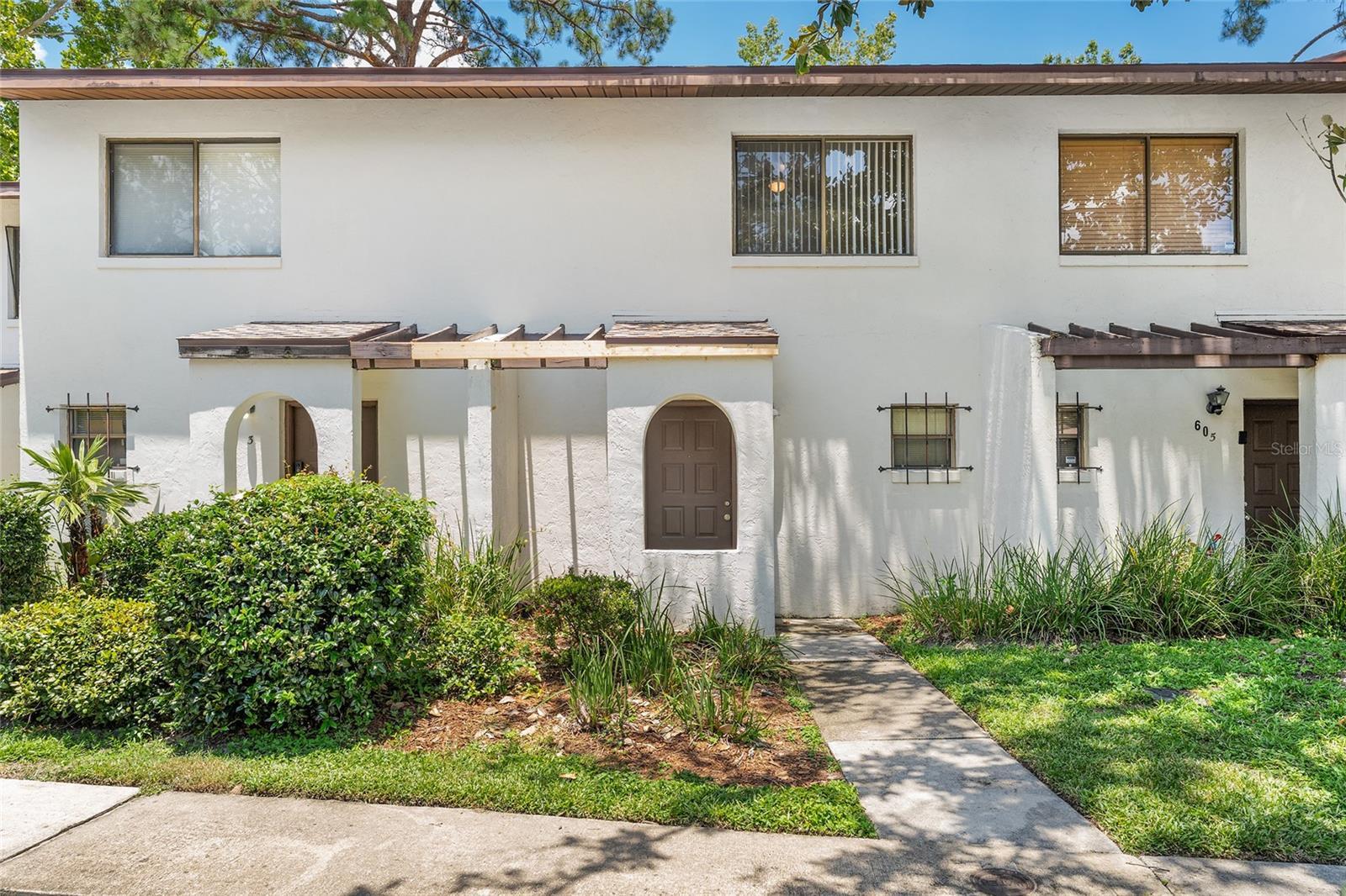 Property Photo: 2635 SW 35th Place 604 FL 32608
