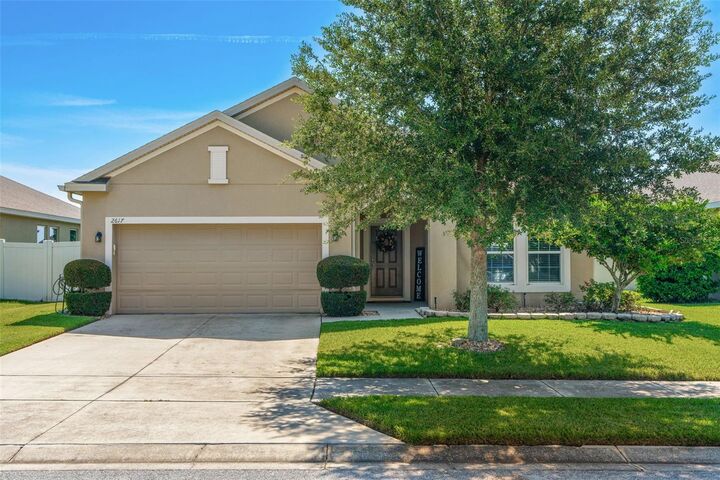 Property Photo:  2617 Limerick Circle  FL 32735 