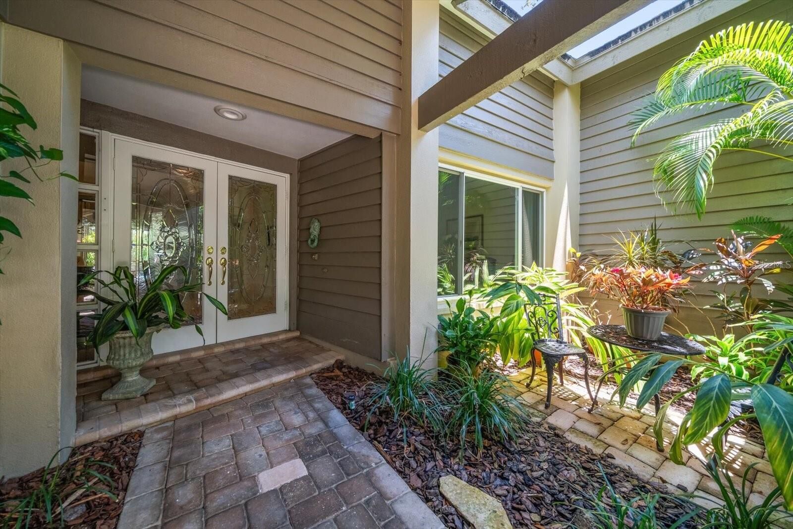 Property Photo: 2418 Summerwood Court FL 34698