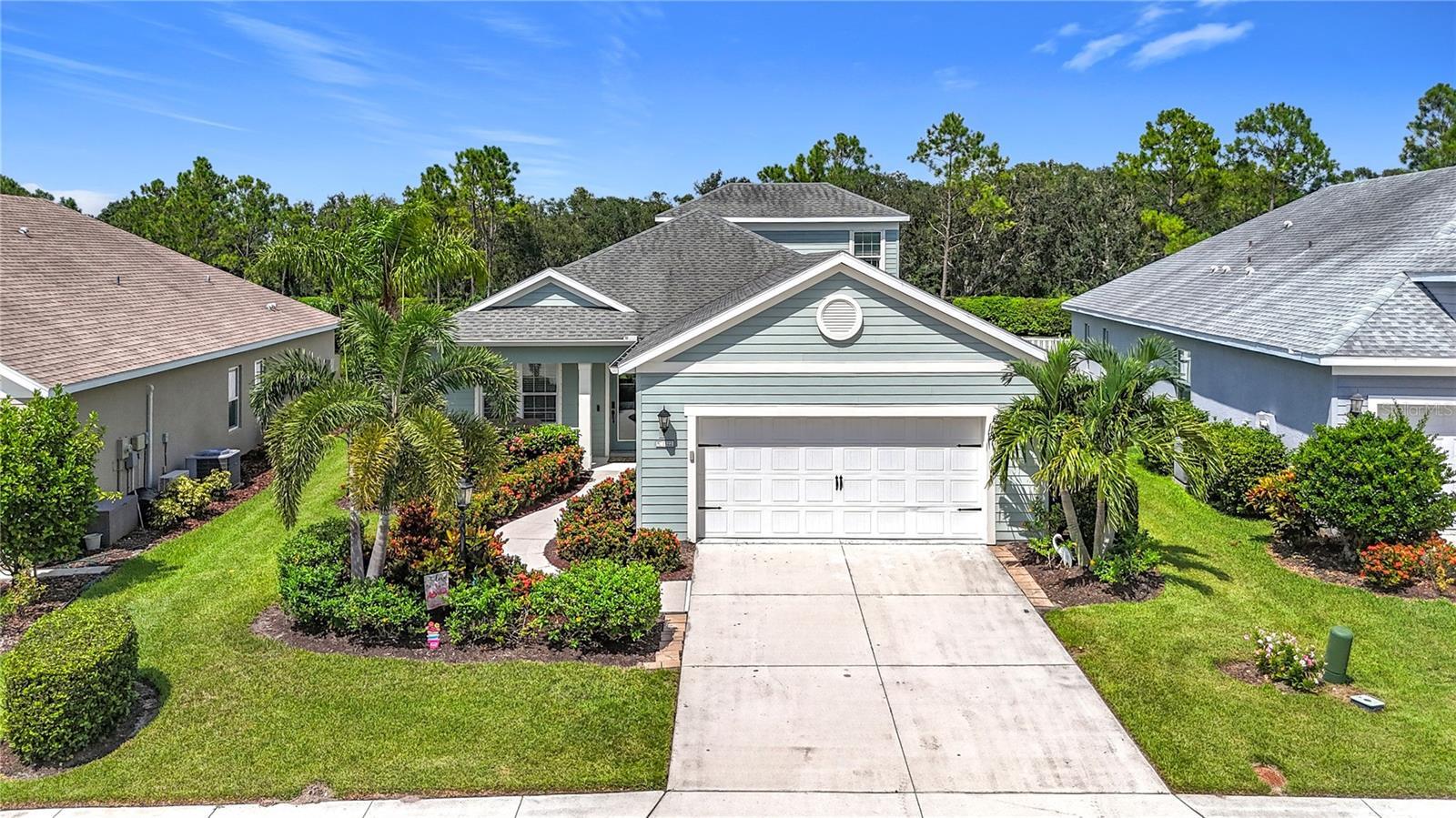 Property Photo: 1322 Thornbury Drive FL 34219