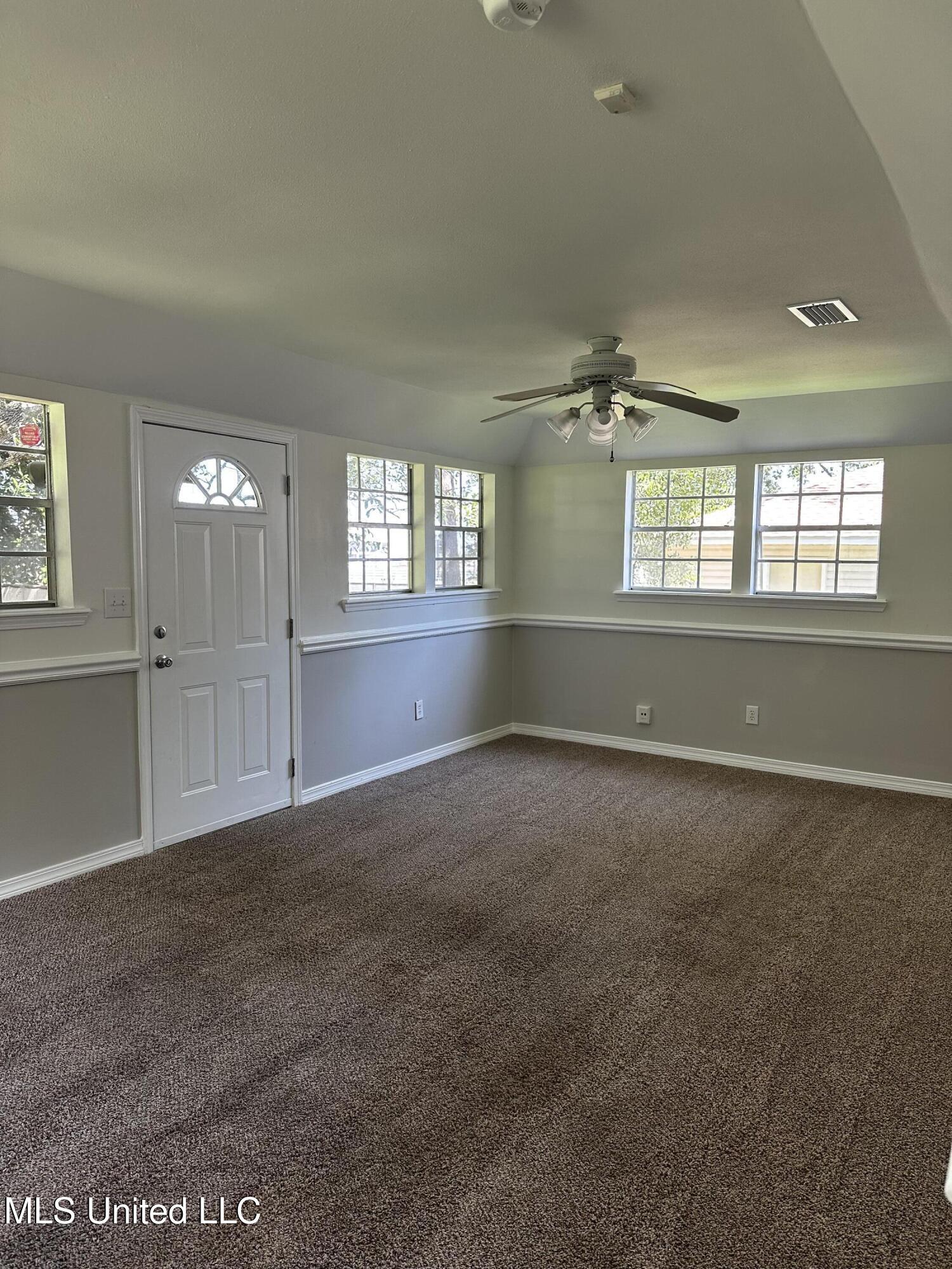 Property Photo: 2407 11th Street MS 39567
