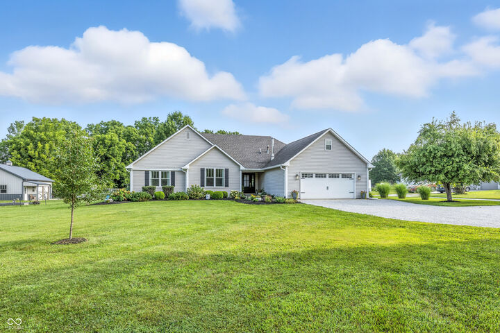 Property Photo:  2240 W County Road 50 Road S  IN 46122 