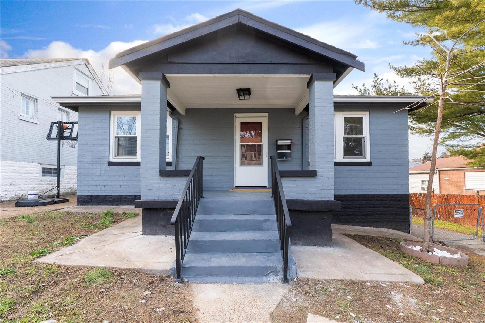 Property Photo: 9981 Lark Avenue MO 63125