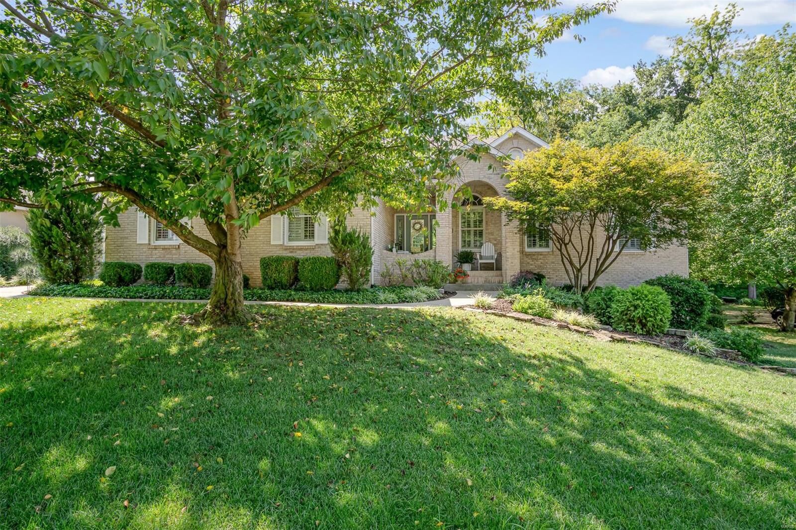 Property Photo: 1716 10th Fairway Drive IL 62220