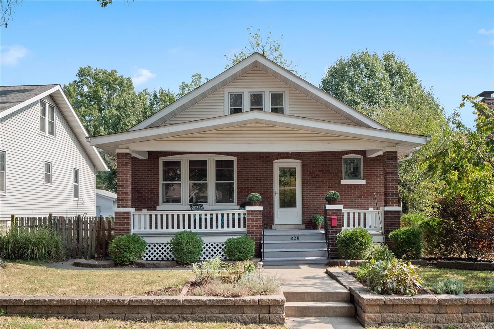 Property Photo:  820 Forest Avenue  IL 62220 