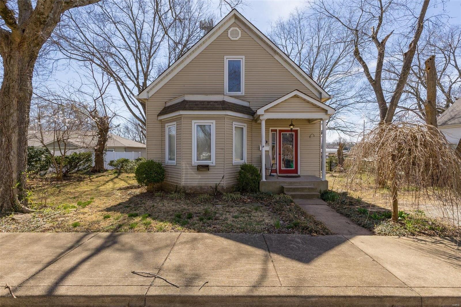 Property Photo:  406 Patterson Street  MO 63640 