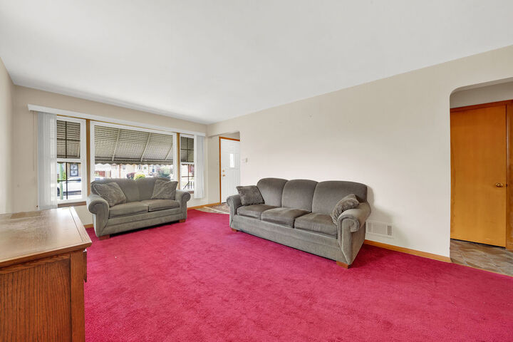 Property Photo:  8613 S Kolin Avenue  IL 60652 