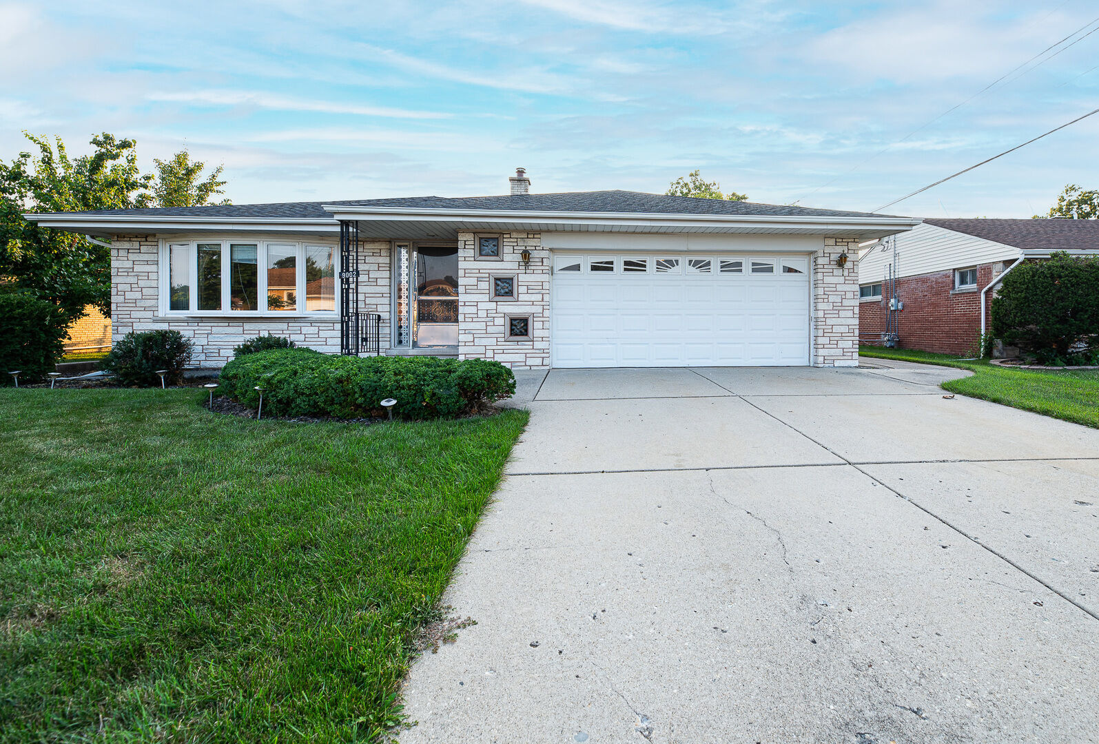 Property Photo:  9002 Oleander Avenue  IL 60053 