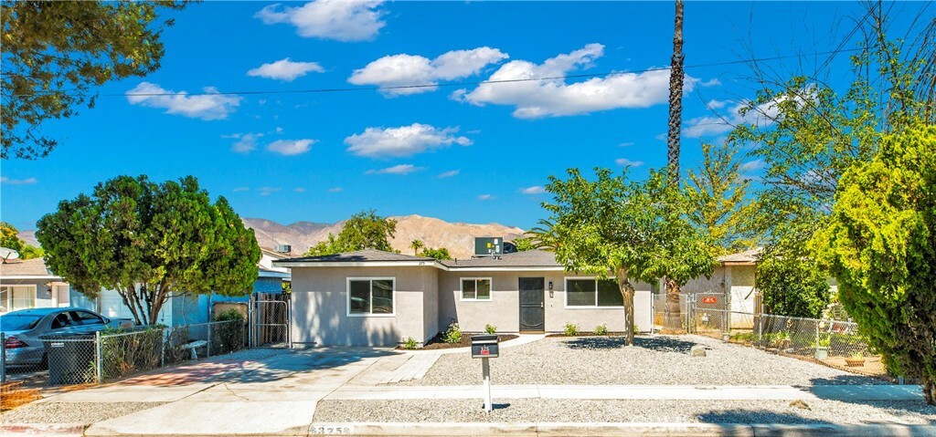 Property Photo: 375 N Victoria Avenue CA 92583