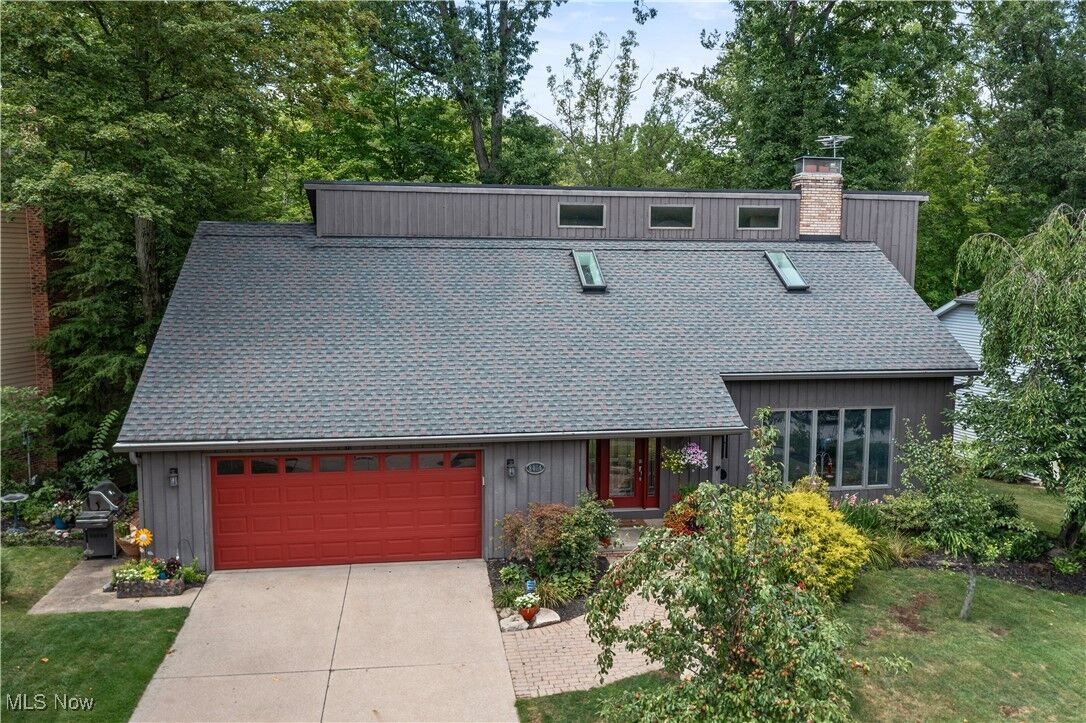 Property Photo:  8434 Settlers Passage  OH 44141 
