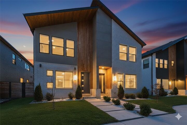 1143 NE Monroe Street  Bentonville AR 72712 photo