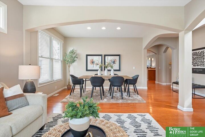 Property Photo:  18892 Mason Plaza  NE 68022 